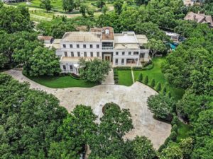 Houston Builder Luxury-Listings - 1000-KIRBY-DRIVE-HOUSTON-TX-77019-drone